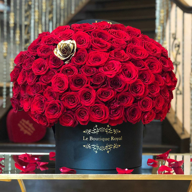 Red Flowers – Luxury Flower Arrangement | Le Boutique Royal