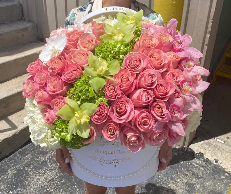 Pink Luxury Flower Mix Arrangement Miami | Le Boutique Royal