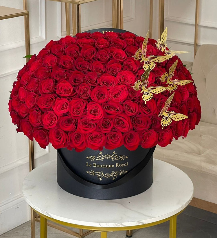 100 red roses with butterflies