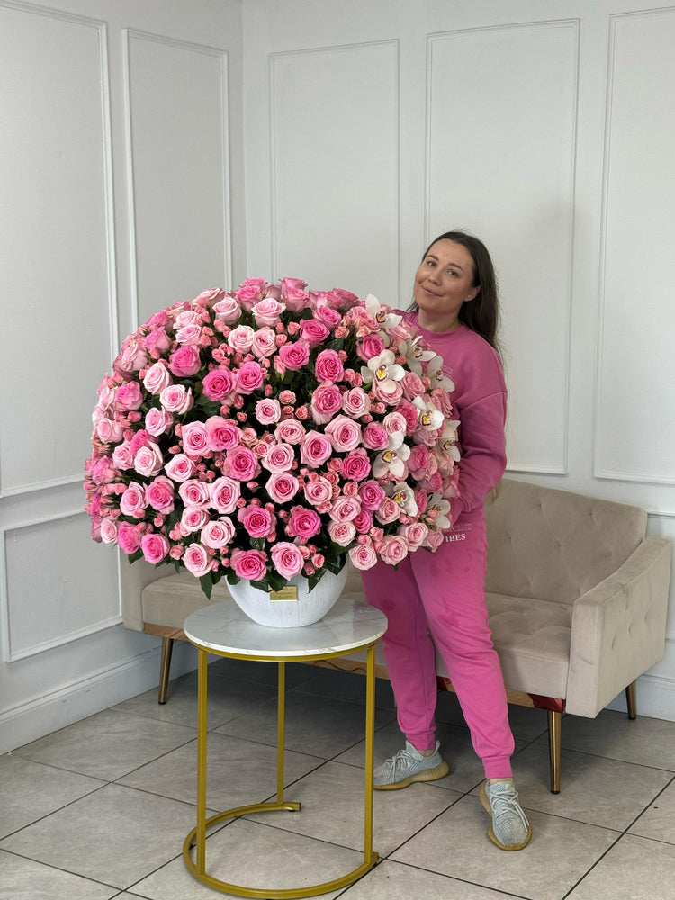 Mil rosas en un florero