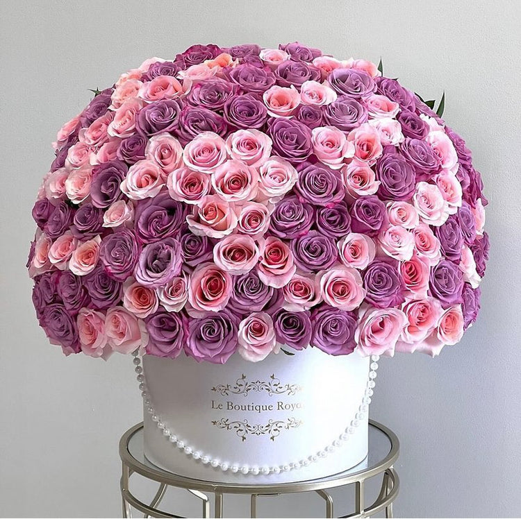 Lavanda y rosas rosadas
