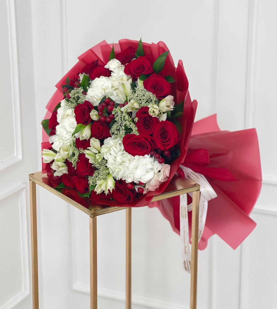 Luxury Red Hand-Tied Bouquet of Fresh Seasonal Flowers | Le Boutique Royal